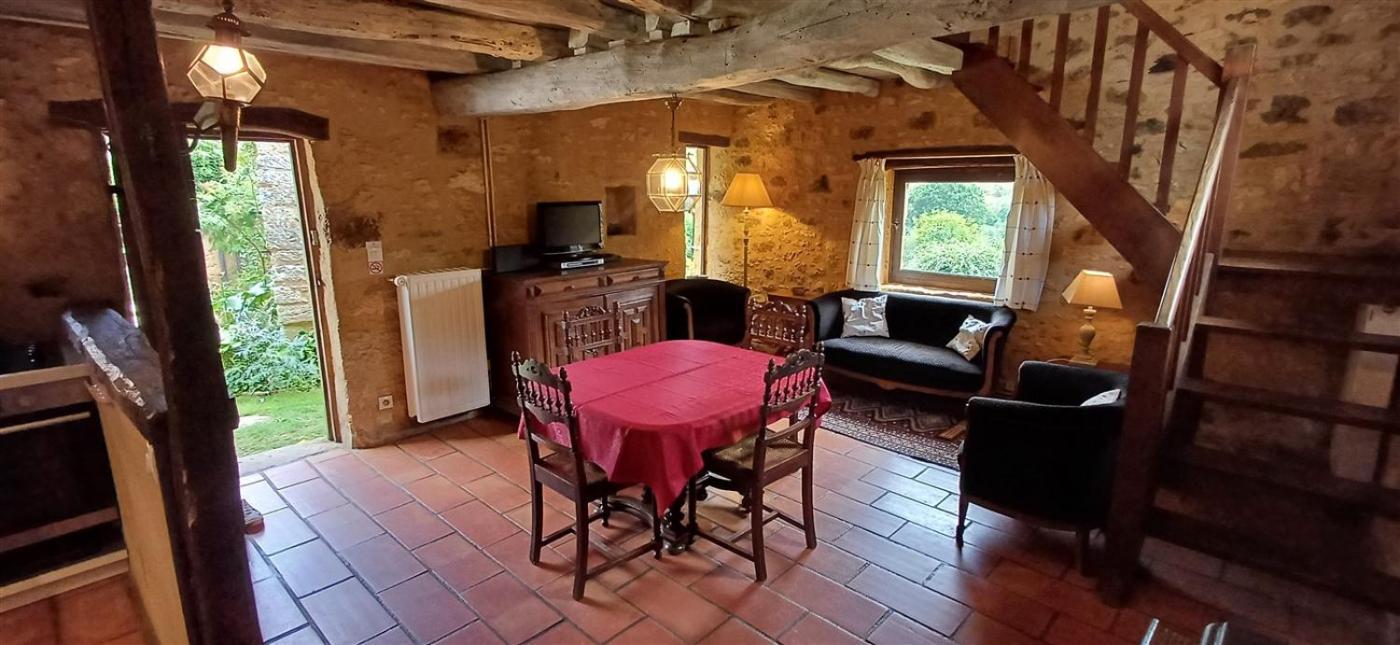 Les Vauries Domaine De Cournet Haut, A 17Th Century Property Set On A Calm, Idyllic Domain With Pool, Tennis, Bikes And More מראה חיצוני תמונה