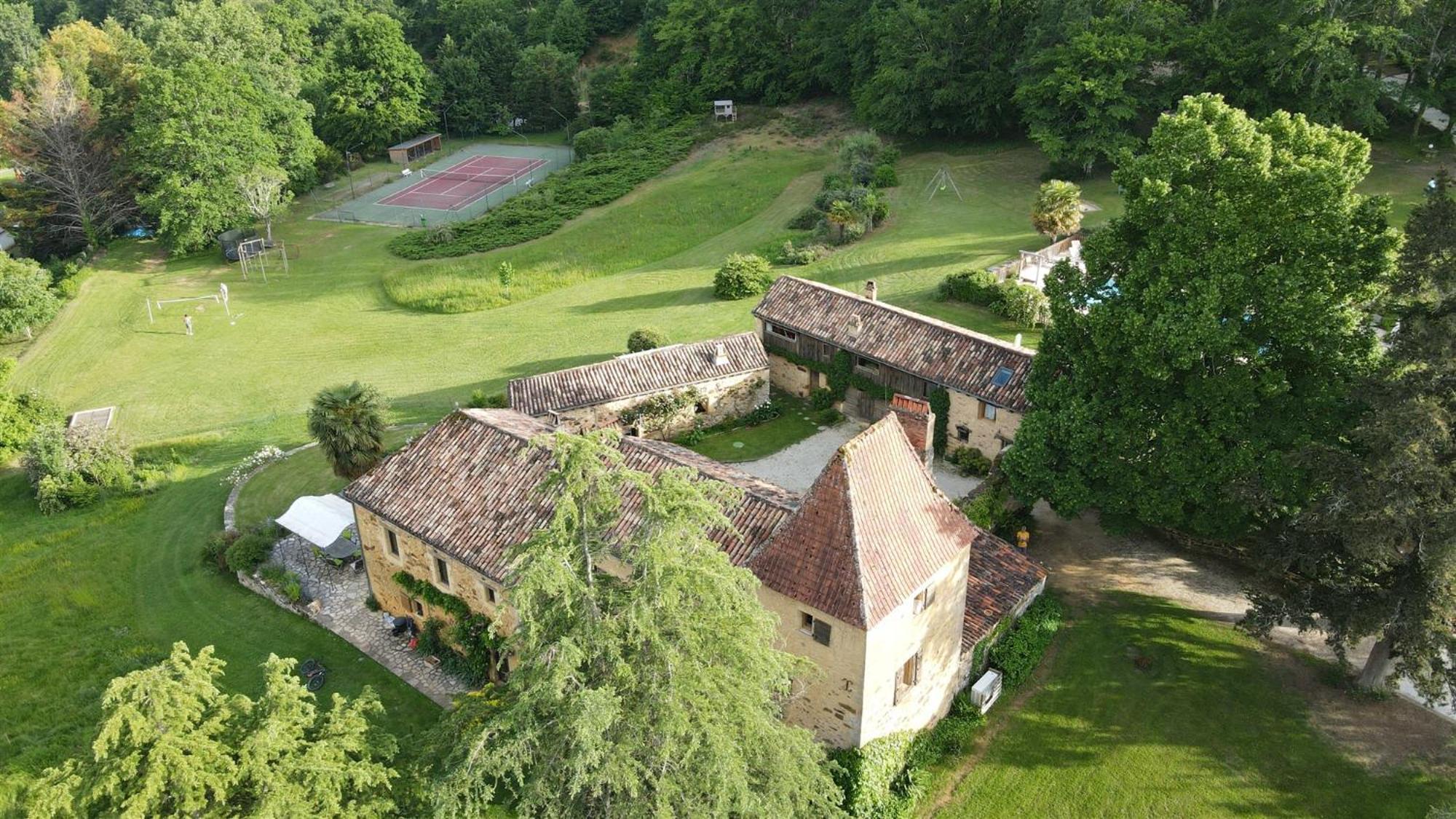 Les Vauries Domaine De Cournet Haut, A 17Th Century Property Set On A Calm, Idyllic Domain With Pool, Tennis, Bikes And More מראה חיצוני תמונה