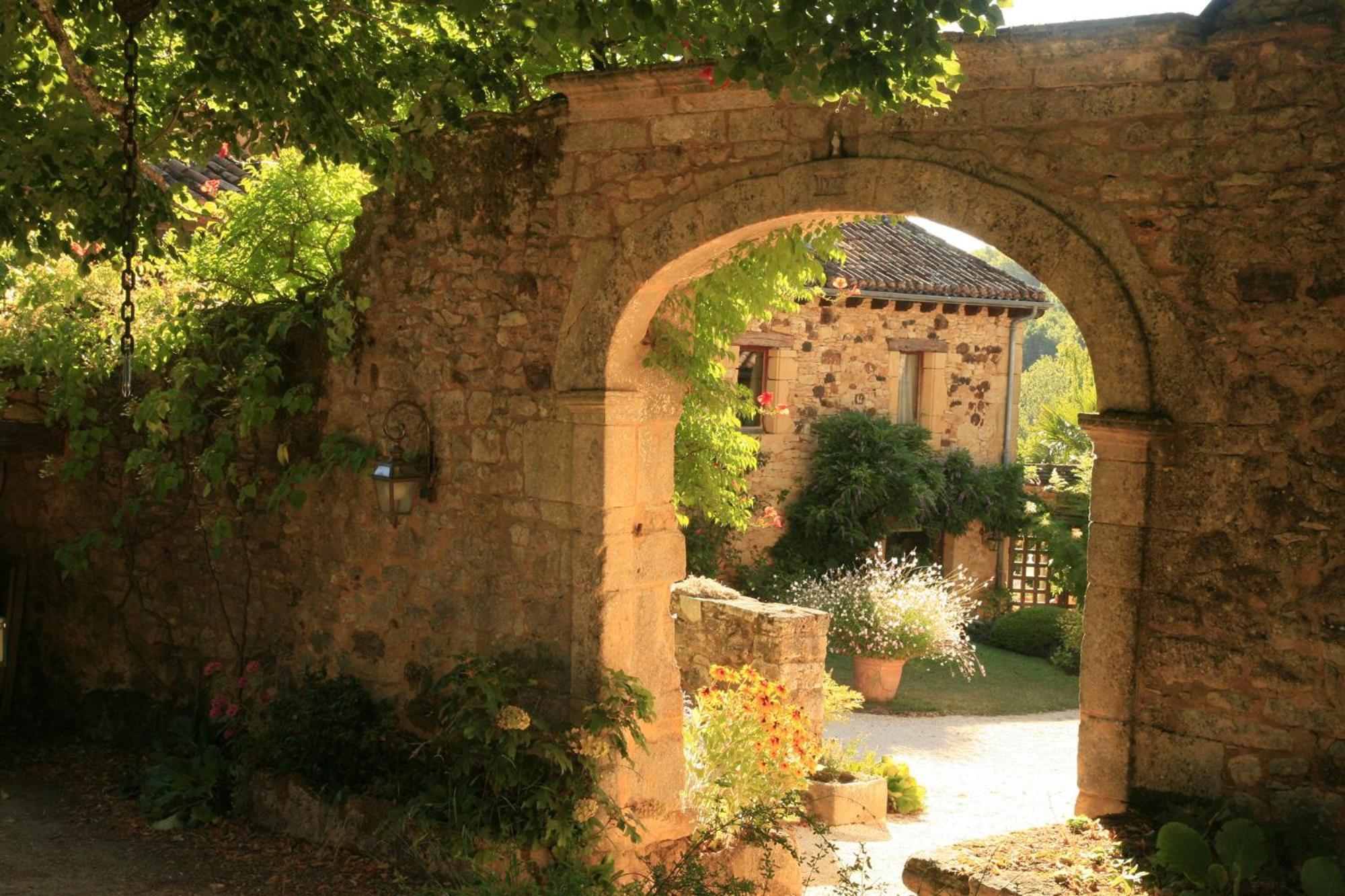 Les Vauries Domaine De Cournet Haut, A 17Th Century Property Set On A Calm, Idyllic Domain With Pool, Tennis, Bikes And More מראה חיצוני תמונה